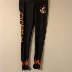 Halloween peanuts leggings